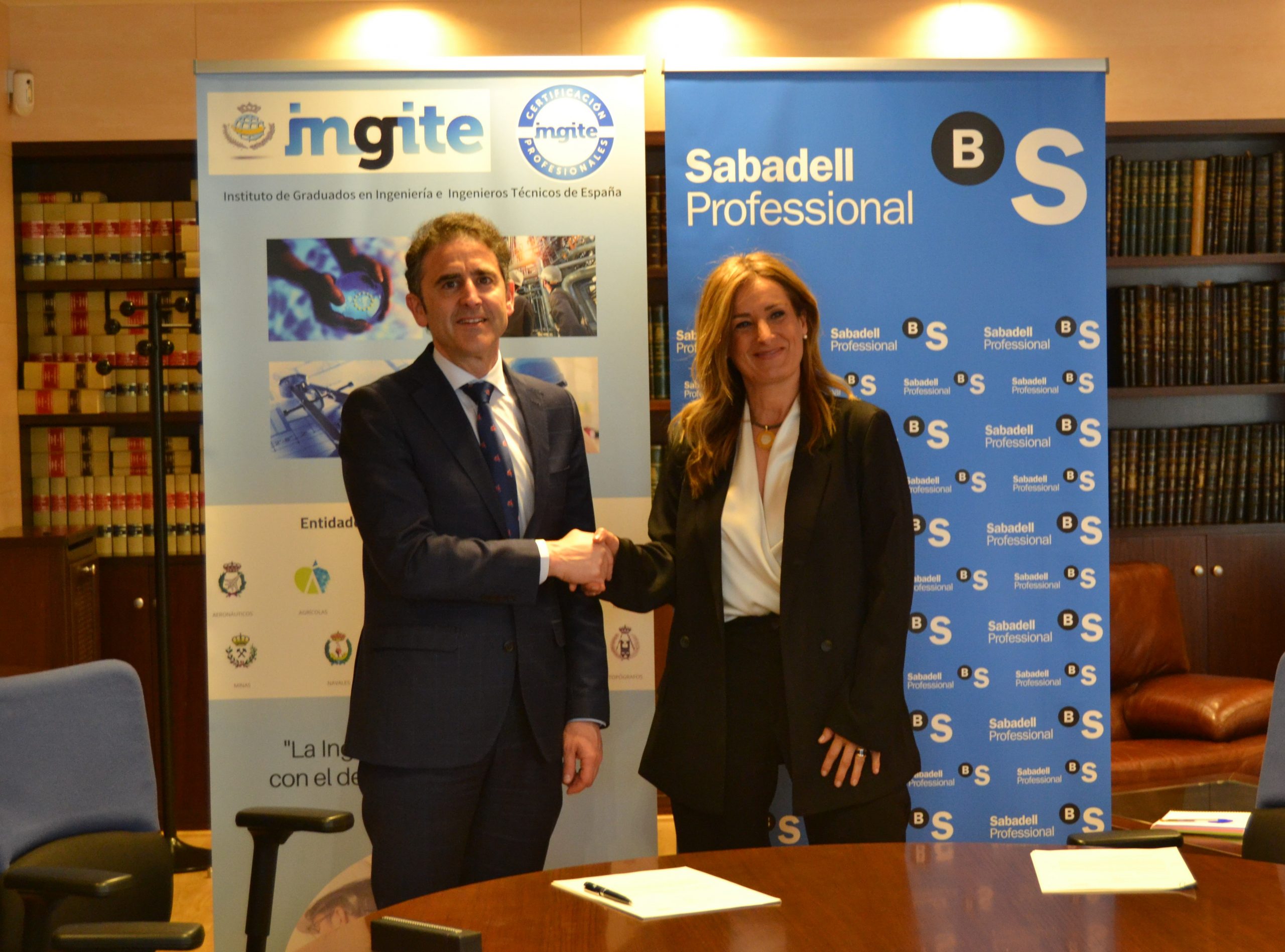 Convenio entre INGITE y Banco Sabadell